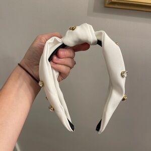 Perfect bridal headband!